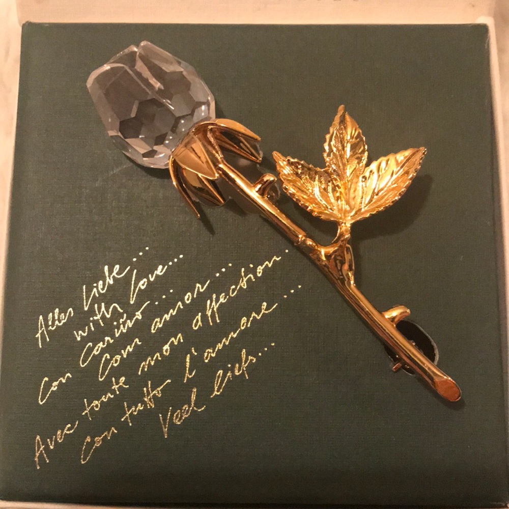 Swarovski Crystal Rose Brooch / Pin